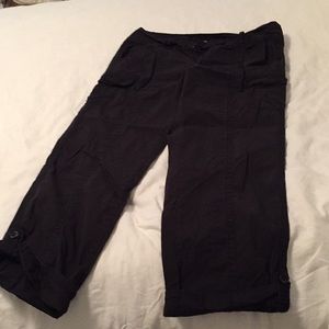 WORN ONCE.SIZE 14 BLACK CARGO PANT. COTTON/SPANDEX